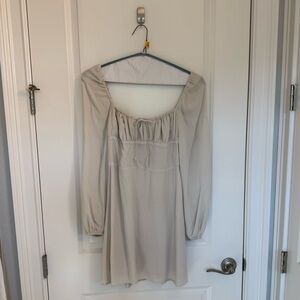 Aritzia Sunday Best Delilah Cream Long Sleeve Dress - M